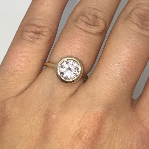 🚫SOLD🚫1.32 Ct. Diamond 💍 Ring - Picture 3 of 5